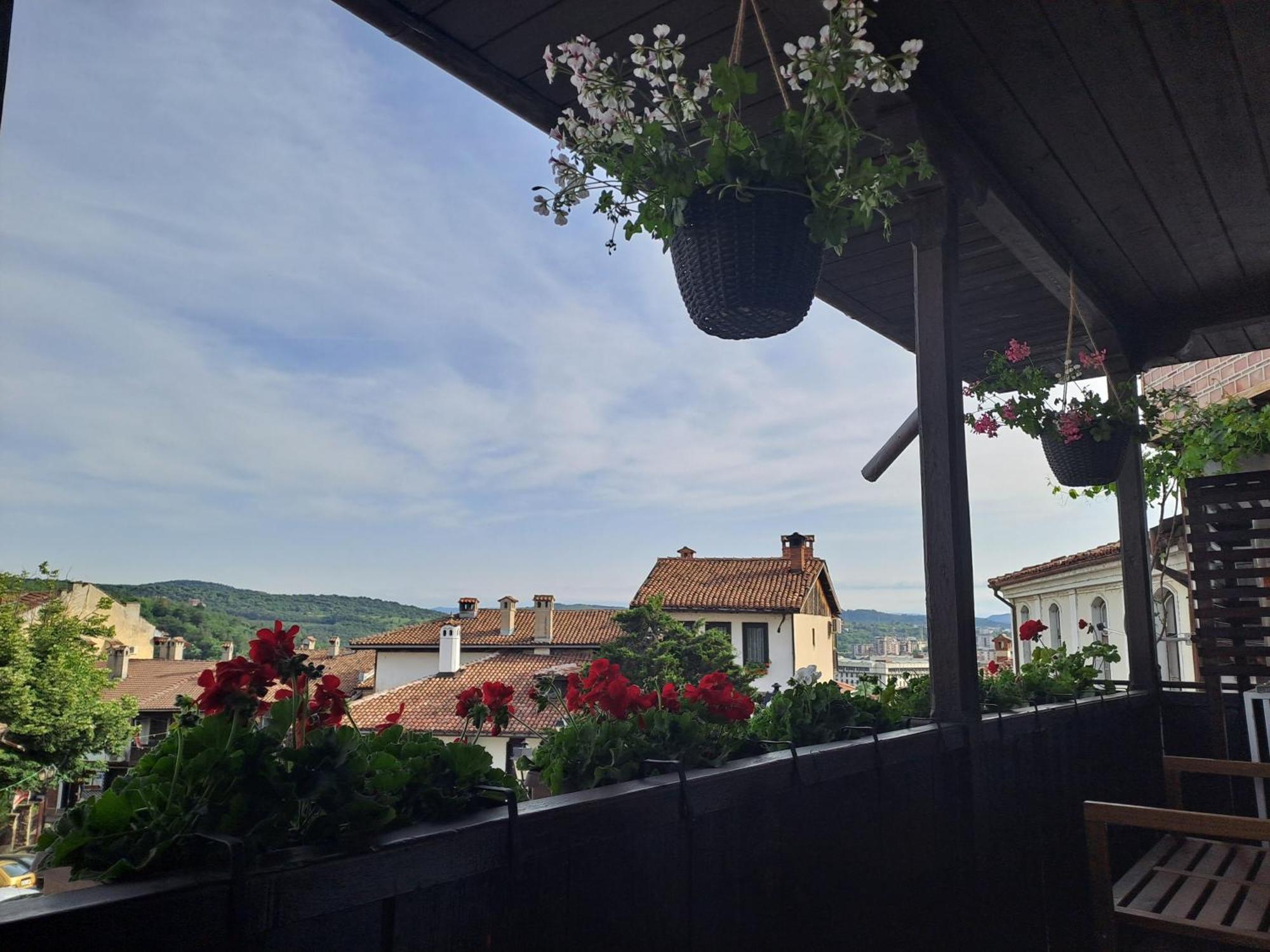Guest House Lazara Veliko Tarnovo Exterior photo