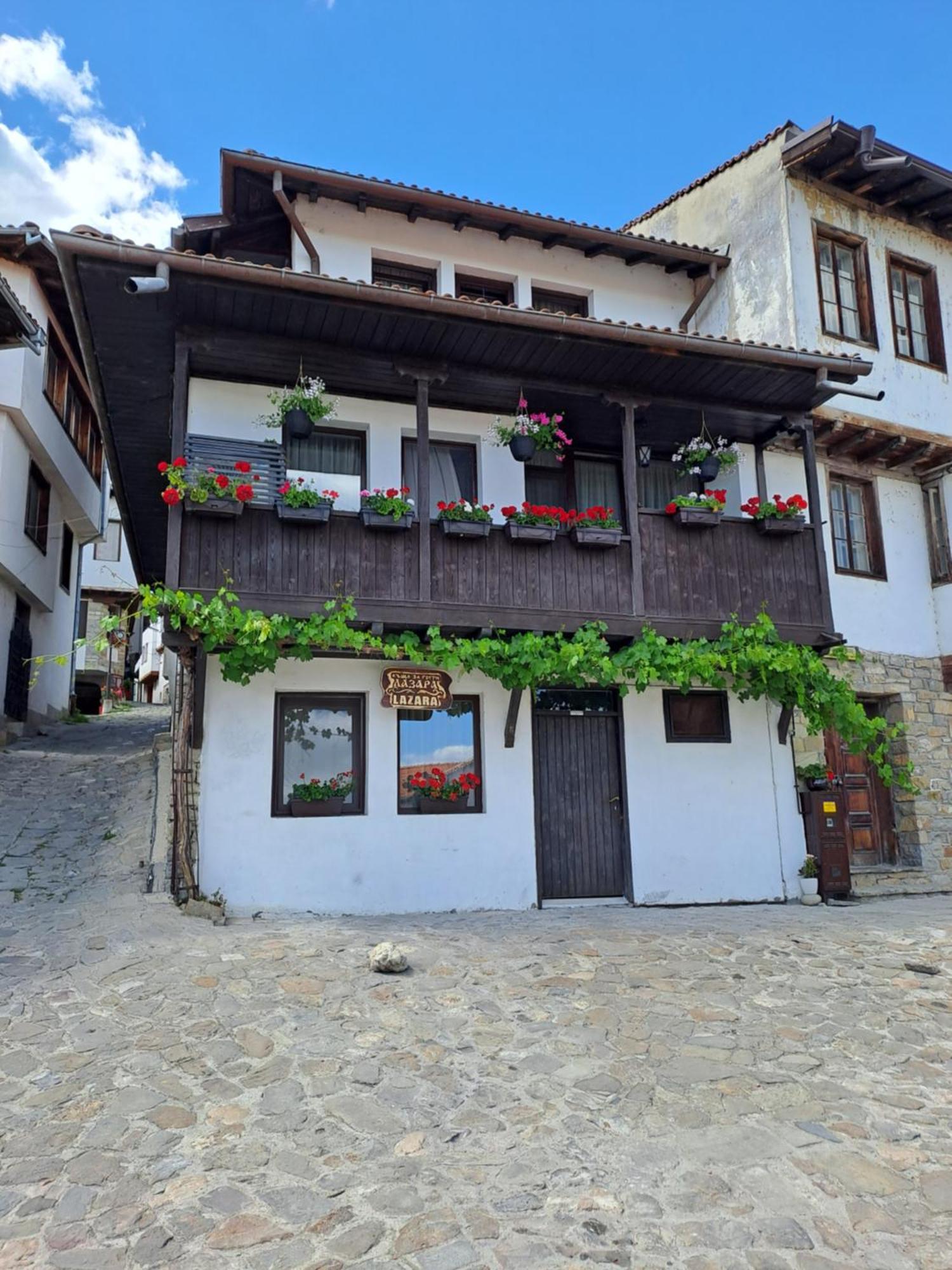 Guest House Lazara Veliko Tarnovo Exterior photo